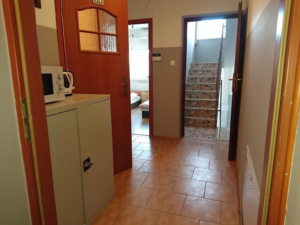 Hostel Warszawa Eksteriør billede